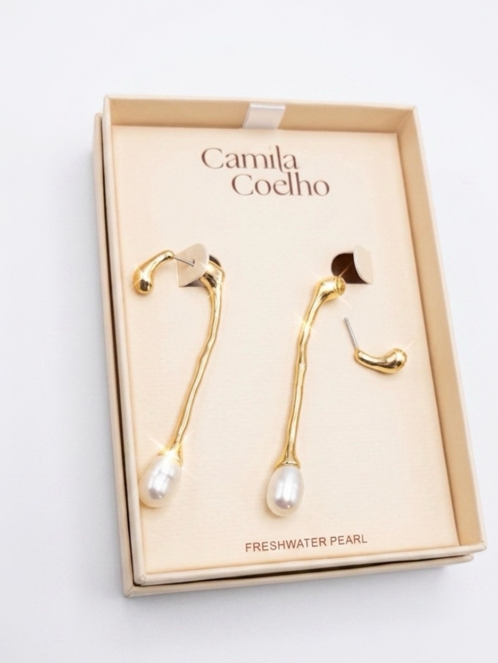 NWT ⚜️🤍⚜️ Camila Coelho Camila Gold Tone Freshwater Pearl Drop Earrings